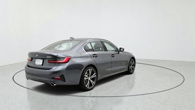 2021 BMW 3 Series 330i xDrive - 23091747 - 4