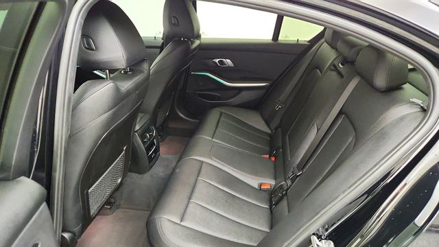 2021 BMW 3 Series 330i xDrive - 23099007 - 20