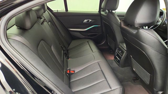 2021 BMW 3 Series 330i xDrive Sedan w/ Driving Assistance, Convenience & Navigatio - 23099007 - 22