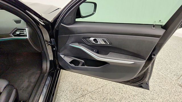 2021 BMW 3 Series 330i xDrive Sedan w/ Driving Assistance, Convenience & Navigatio - 23099007 - 25