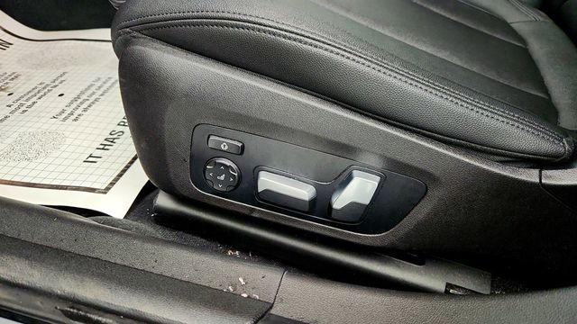 2021 BMW 3 Series 330i xDrive Sedan with Premium & Driving/Parking Assistance Pkgs - 22966701 - 11