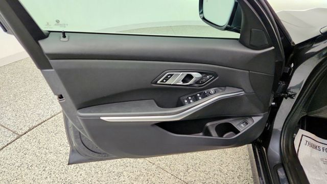 2021 BMW 3 Series 330i xDrive w/ Driving Assistance Pkg, Navigation & 19'' Wheels - 23091747 - 10
