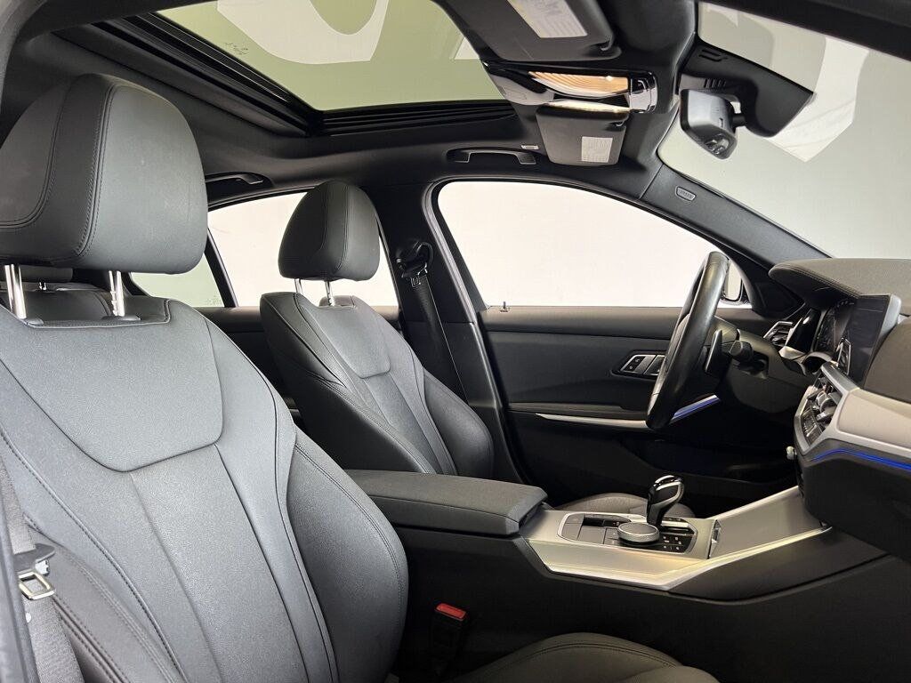 2021 BMW 3 Series HEADS UP DISP! DRIVE ASSIST! 19INCH DUAL SPOKE WHEEL PACK! WOW - 22935515 - 24