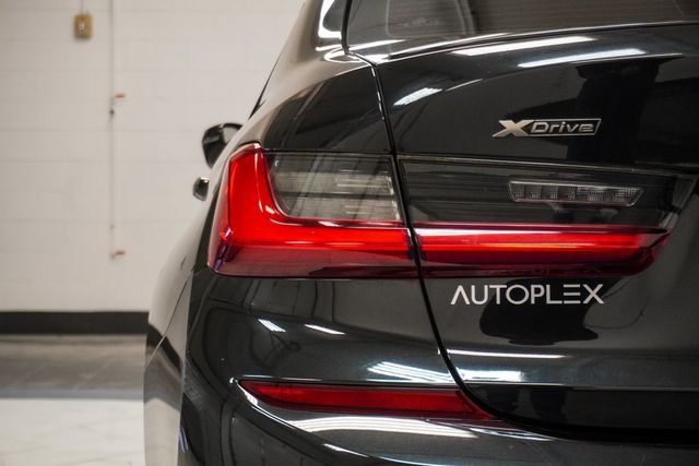 2021 BMW 3 Series M340i xDrive - 22977872 - 38