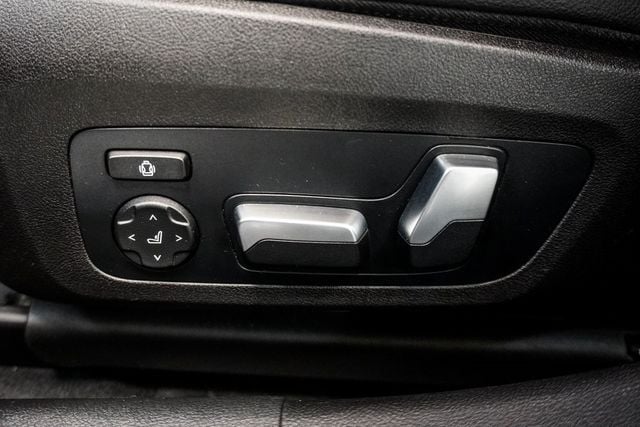 2021 BMW 3 Series M340i xDrive - 22977872 - 6