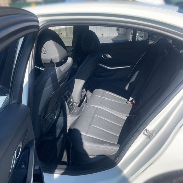 2021 BMW 3 Series M340i xDrive - 23061236 - 9