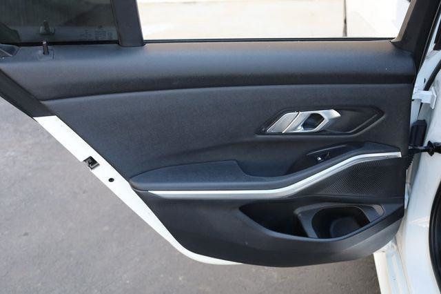 2021 BMW 3-Series M340i - 23032469 - 16