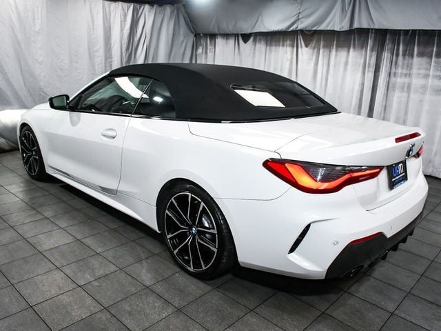 2021 BMW 4 Series 430i Convertible's photo