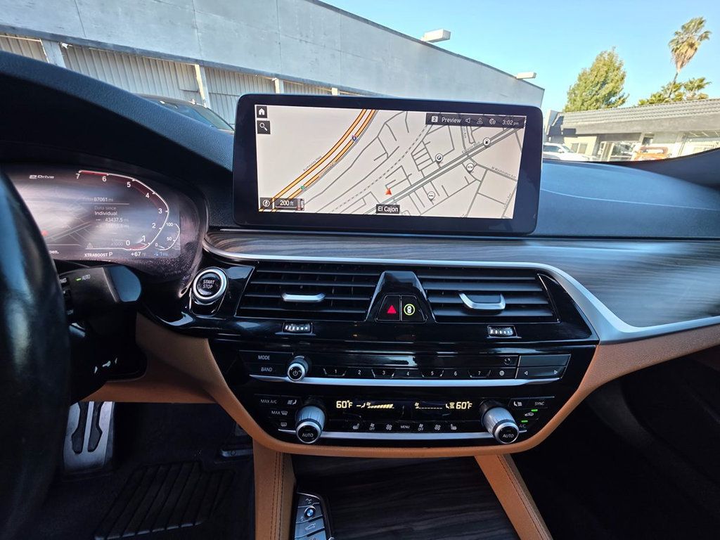 2021 BMW 5 Series 530e Plug-In Hybrid - 22973579 - 18