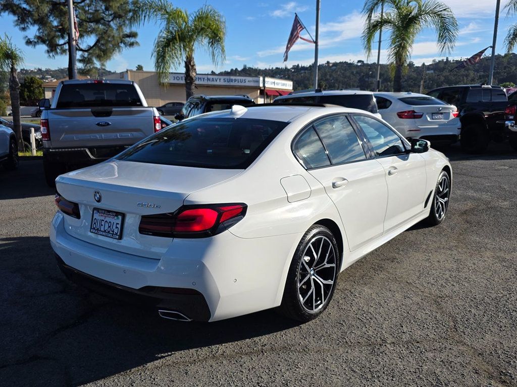 2021 BMW 5 Series 530e Plug-In Hybrid - 22973579 - 8