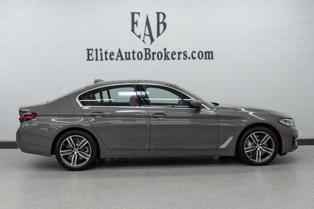 2021 BMW 5 Series 530e xDrive Plug-In Hybrid - 22552795 - 3