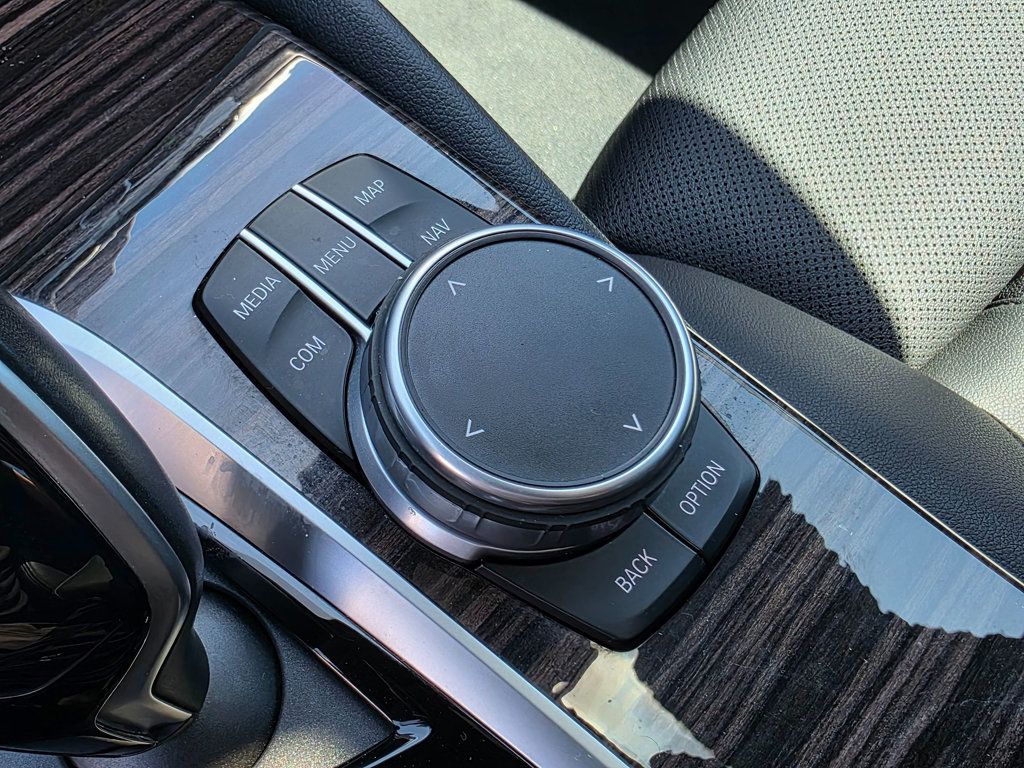 2021 BMW 5 Series 530i - 22913424 - 43