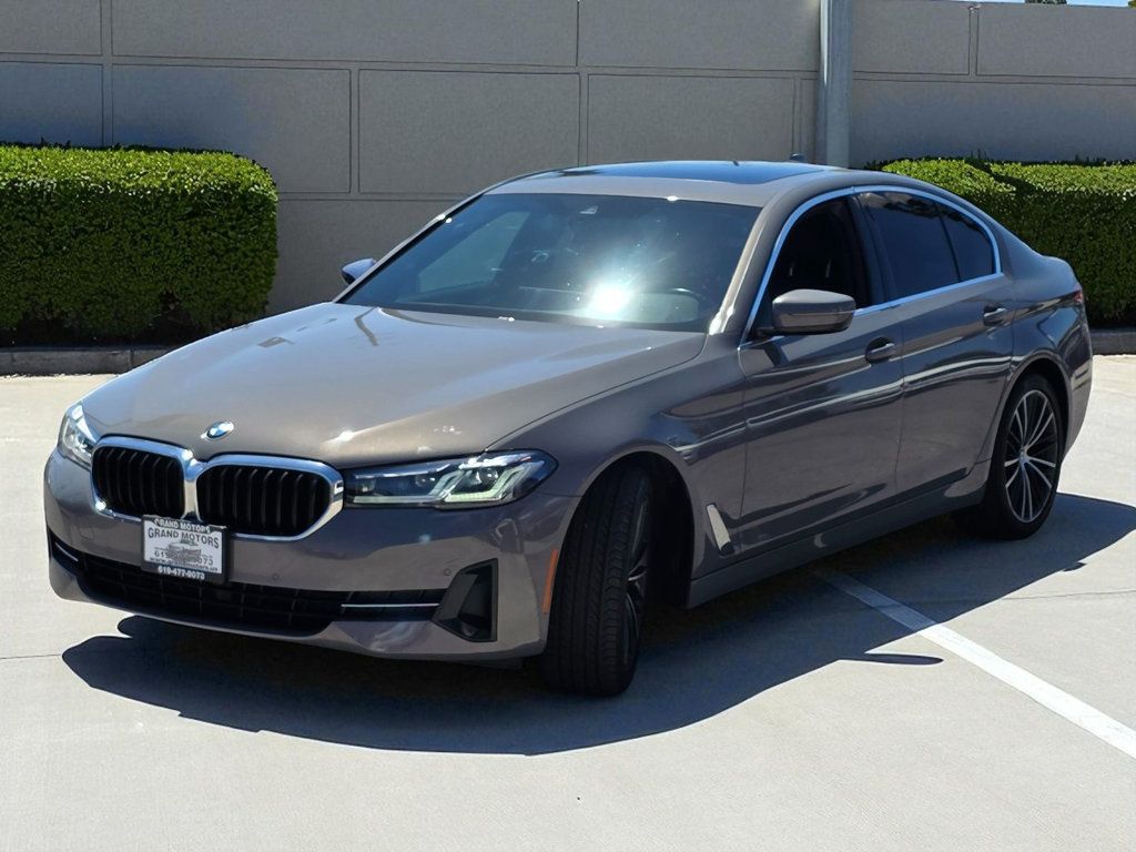 2021 BMW 5 Series 530i - 22913424 - 5