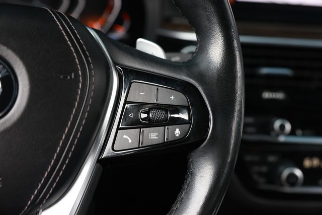 2021 BMW 5 Series 530i - 23007504 - 30