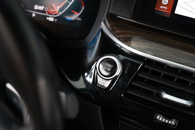 2021 BMW 5 Series 530i - 23007504 - 33