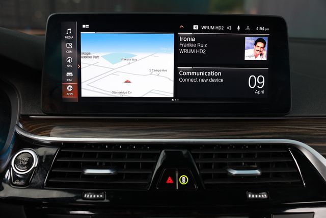 2021 BMW 5 Series 530i - 23007504 - 37
