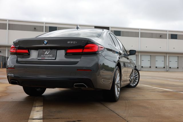 2021 BMW 5 Series 530i - 23007504 - 52