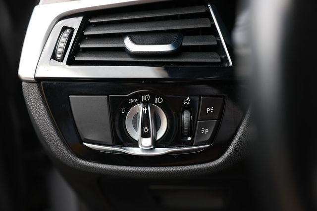 2021 BMW 5 Series 530i - 23007504 - 55