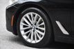 2021 BMW 5 Series 530i xDrive - 22971176 - 11