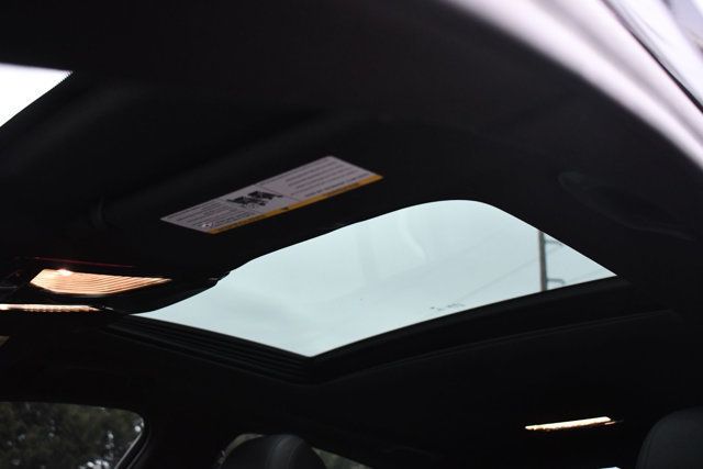 2021 BMW 5 Series 530i xDrive - 22971176 - 37