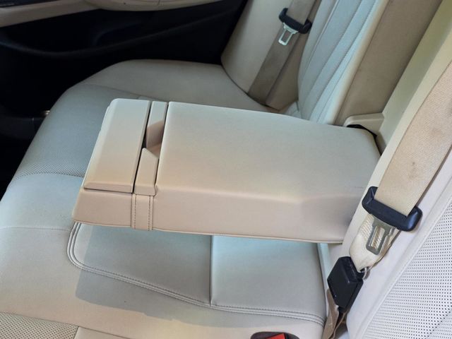 2021 BMW 5 Series 530i xDrive - 23082781 - 9