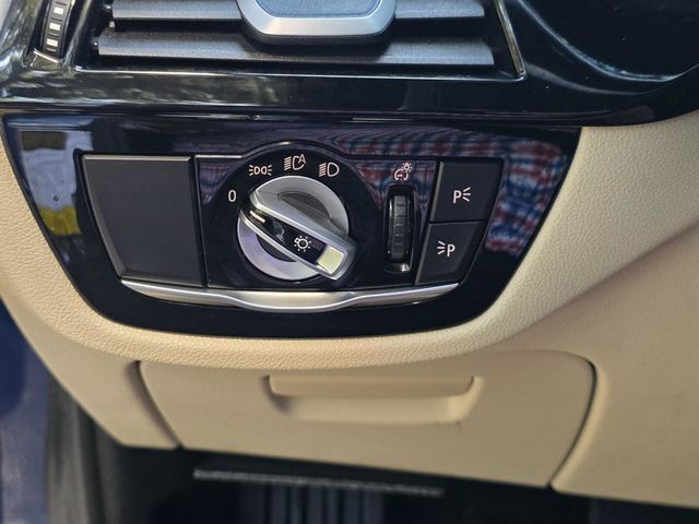 2021 BMW 5 Series 530i xDrive - 23082781 - 25