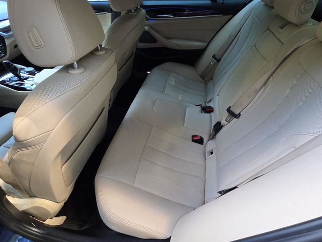 2021 BMW 5 Series 530i xDrive - 23082781 - 8