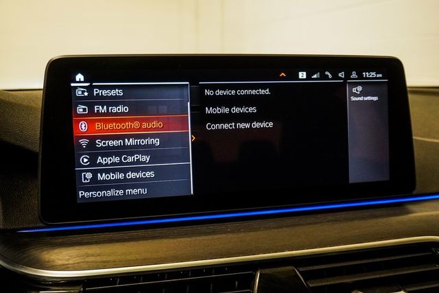 2021 BMW 5 Series 530i xDrive - 22966983 - 25