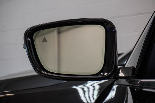 2021 BMW 5 Series 530i xDrive - 22966983 - 42