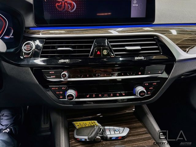 2021 BMW 5 Series 530i xDrive - 23073359 - 16