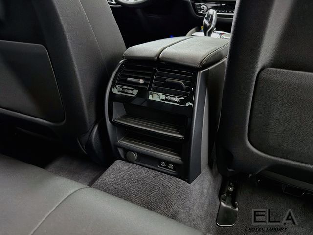 2021 BMW 5 Series 530i xDrive - 23073359 - 28