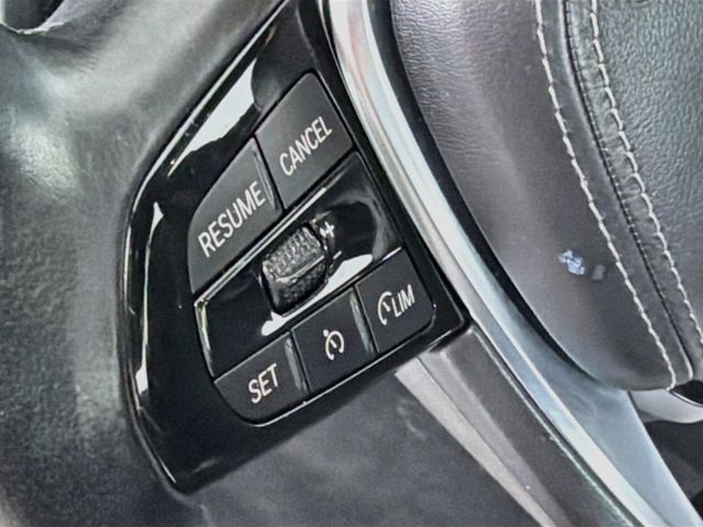 2021 BMW 5 Series 530i xDrive - 23053645 - 9