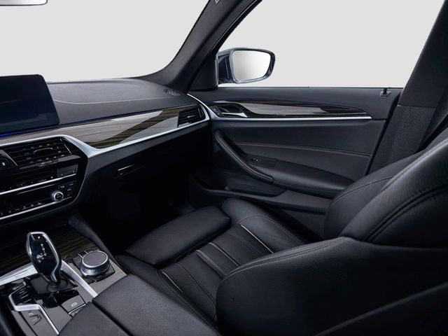 2021 BMW 5 Series 530i xDrive - 23053645 - 23