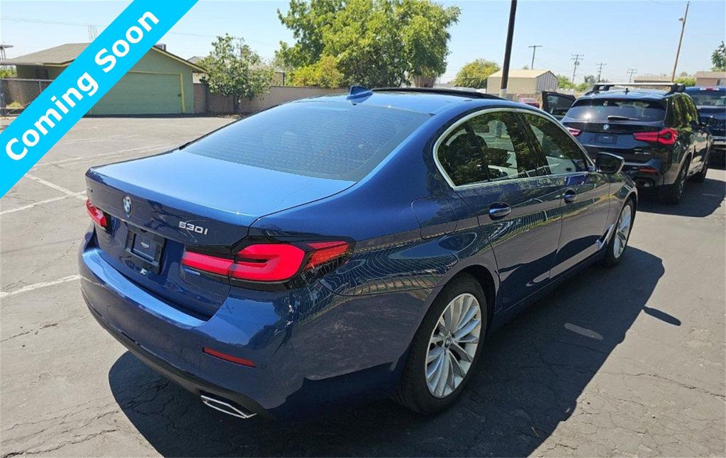 2021 BMW 5 Series 530i xDrive - 22593729 - 1