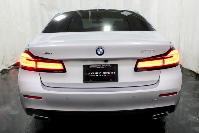 2021 BMW 5 Series 530i xDrive Premium Heated Seats Moonroof 27k Miles - 22618240 - 3