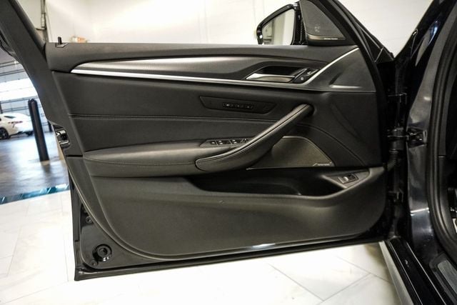 2021 BMW 5 Series 540i - 22965665 - 21