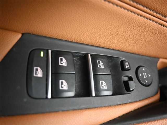 2021 BMW 5 Series 540i - 22978637 - 29