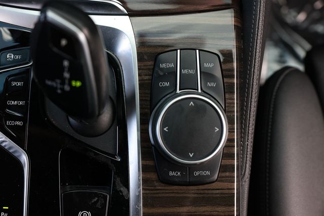 2021 BMW 5 Series 540i - M Sport - 23064898 - 44
