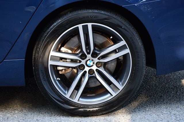 2021 BMW 5 Series 540i xDrive - 22608460 - 13