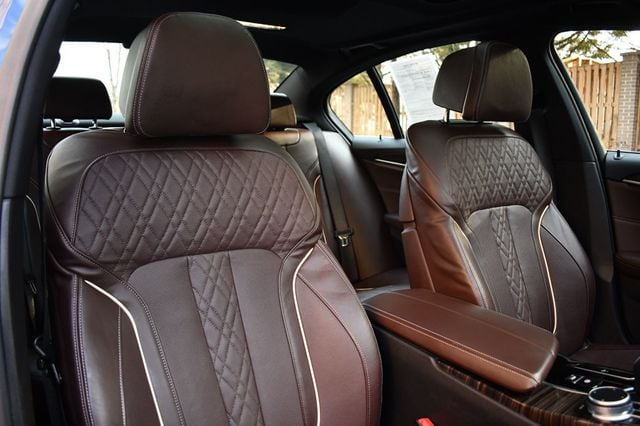 2021 BMW 5 Series 540i xDrive - 22608460 - 42