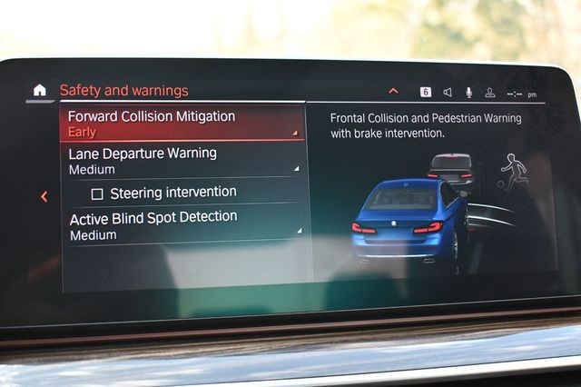 2021 BMW 5 Series 540i xDrive - 22608460 - 57