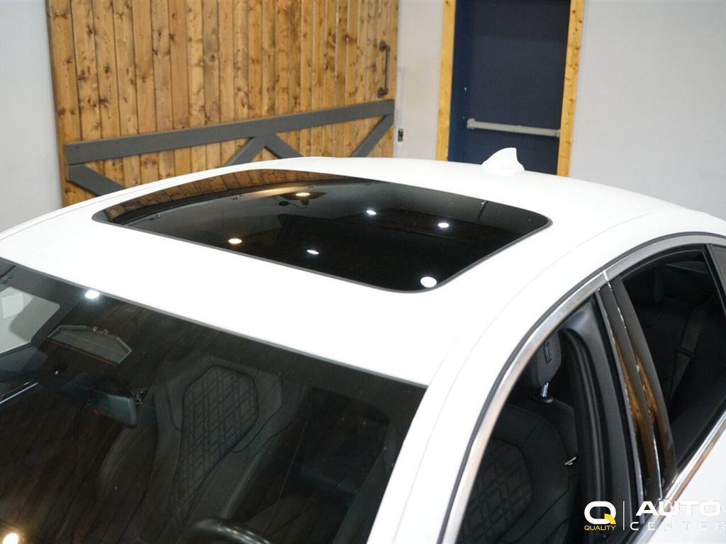 2021 BMW 5 Series 540i xDrive - 23066230 - 9