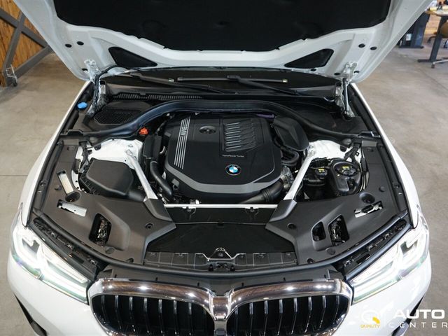 2021 BMW 5 Series 540i xDrive - 23066230 - 10