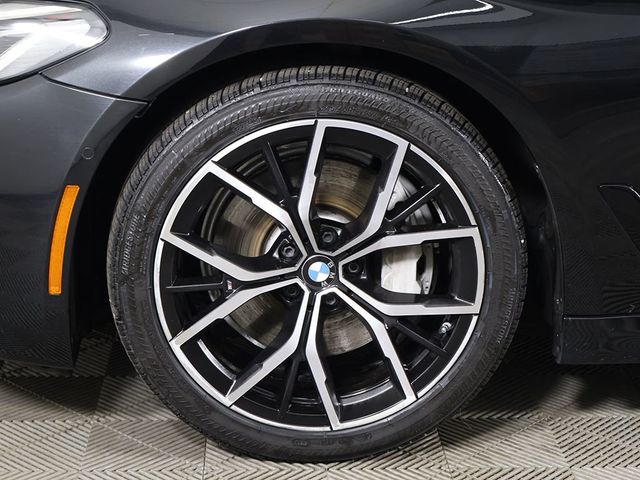 2021 BMW 5 Series 540i xDrive - 23029379 - 26
