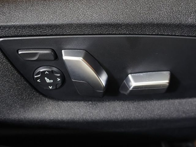 2021 BMW 5 Series 540i xDrive - 23029379 - 38
