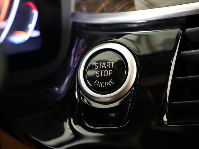 2021 BMW 5 Series 540i xDrive - 23029379 - 49