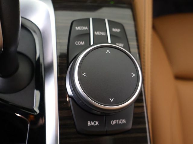 2021 BMW 5 Series 540i xDrive - 23029379 - 62