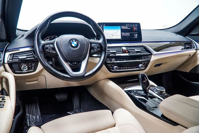 2021 BMW 5 Series 540i xDrive - 23063863 - 14