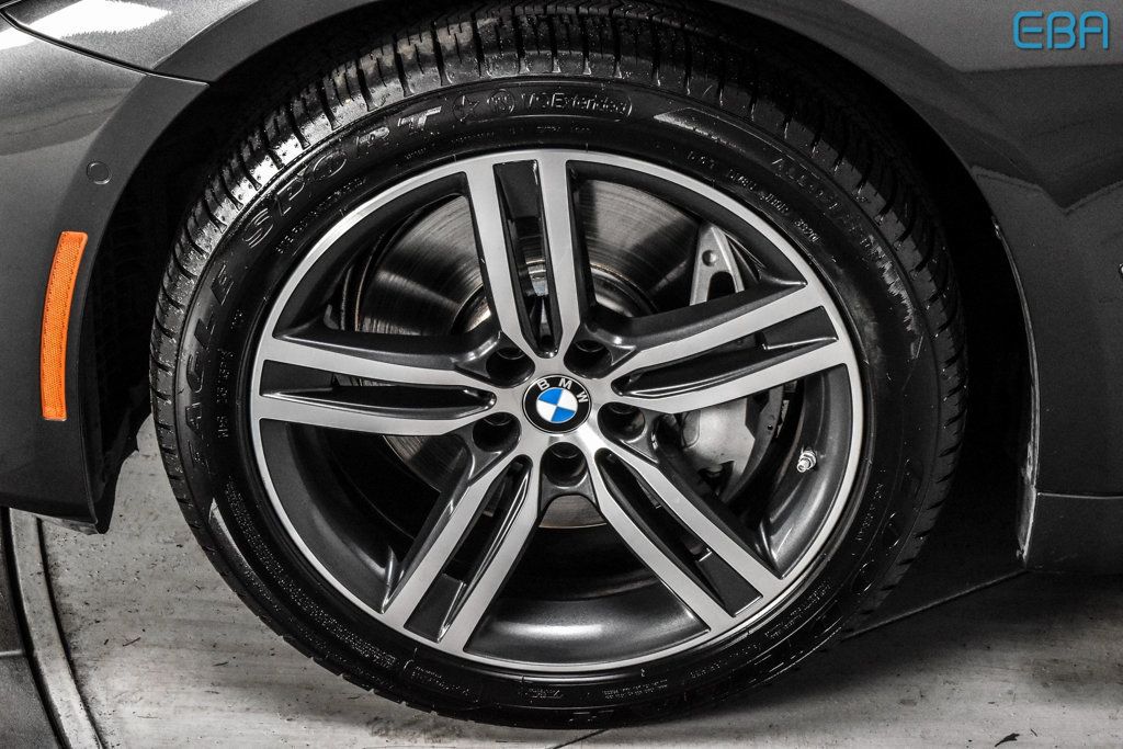 2021 BMW 5 Series 540i xDrive - 22361910 - 9