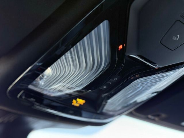 2021 BMW 5 Series 540i xDrive - 22977524 - 36